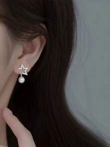 1 Pair New Rhinestone Star Earrings For Women, Fashionable Minimalist Faux Pearl Earrings - Silver - View 2