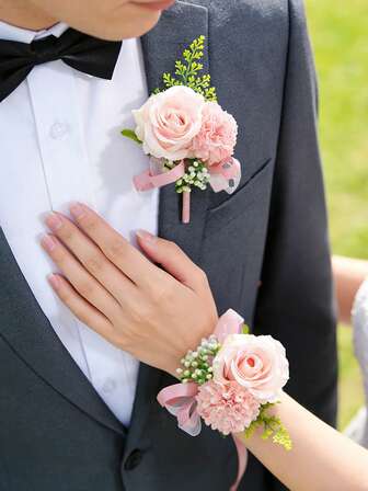 2件套菊花玫瑰胸花及腕花套装，完美适用于婚礼、派对、晚宴、舞会、旅行、周年纪念日等各种场合。