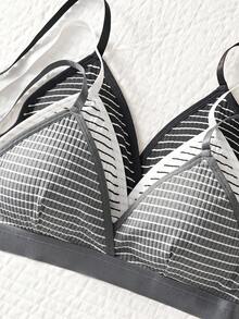 Bộ 3 món gồm áo ngực và quần lót tam giác kẻ sọc gợi cảm, chất lượng ổn định, không gọng, thoải mái, áo bikini kèm quần lót mềm mại, không bó sát, bộ đồ lót thiết yếu hàng ngày. - Nhiều màu - Xem 4