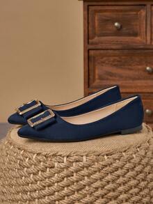 WHDXY 女士海军蓝绒面软底通勤平底鞋，方扣尖头奶奶鞋，修饰脚型，适合搭配职业套装和日常连衣裙 - 藏蓝色 - 查看 3