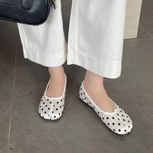 2025 New Fashion Shallow Mouth Single Shoes Polka Dot Women's Casual Flat Shoes - 淡黃色 - 查看 5