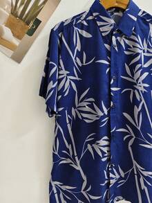 Men's Hawaiian Floral Beach Shirt, Summer Style, Short Sleeve, Button-Down, 100% Viscose Fabric (Shrinks A Little). - 寶藍色 - 查看 2