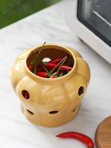 Ceramic Garlic Preserver, Modern Hollow Garlic Storage Jar, Breathable Ceramic Storage Jar, Kitchen Ginger Storage Box, Porcelain Container, Garlic & Ginger Storage Jar, Kitchen Utensils, Kitchen Decor, Gifts, Farmhouse Decor - Multicolor - View 4