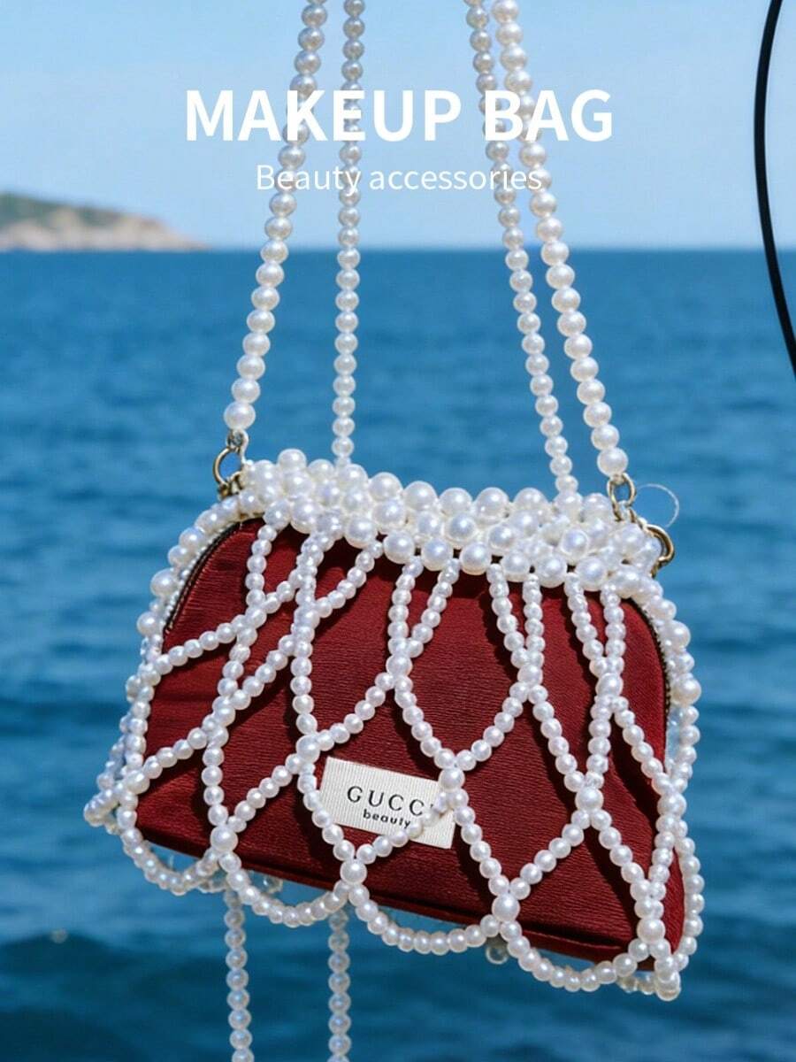 Gucci 设计师原创半月形包 - 手工红色斜挎包，配有可拆卸珍珠肩带，独特的DIY风格手拿包，适合特殊场合和婚礼