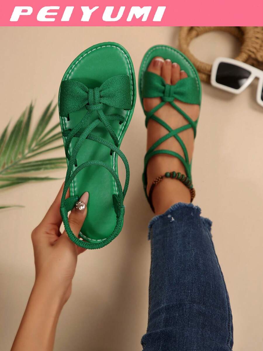 PEIYUMI Giày sandal thời trang nữ, thiết kế nơ và quai chéo thanh lịch, thoải mái và đa năng, phù hợp cho nhiều dịp, nhiều lựa chọn màu sắc.