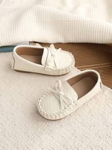 1 Pair Spring New Fashion Versatile Stitched Children Flat Shoes - Beige - View 2