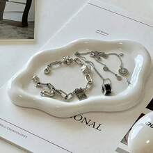 One-Piece Elegant Cloud-Shaped Plastic Tray - Single-Layer Luxury Jewelry & Perfume Display Stand, Elegant Home Living Room Jewelry Tray And Key Storage Table - Perfect Gift For Christmas, Thanksgiving, New Year And Valentine's Day, Suitable For Elegant Storage, Enhancing Space Aesthetics, Also Suitable For Holiday Celebrations. - Multicolor - View 3