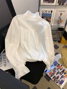 Áo sơ mi dài tay cài cúc phía trước, phối bèo nhún, màu trơn, kiểu dáng thời trang thường ngày, đa năng, dành cho nữ, màu trắng, cổ áo xếp ly, thích hợp mặc hàng ngày vào mùa xuân. - trắng - Xem 2
