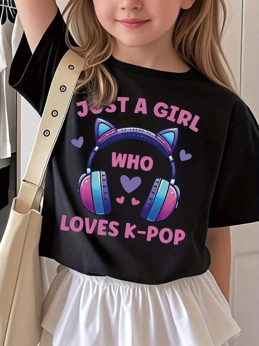 Just A Girl Who Likes K-POP "Cat Headphone Pattern Printed T-Shirt, And Fashionable Korean Wave Girl Clothing, Casual And Fashionable Affordable Girl Fashion Brand T-Shirt, Girls' Clothing, Girls' Children's Clothing For Spring, Summer And Autumn - 黑色 - 查看 1