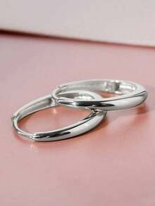 1 Đôi bông tai khoen xinh xắn cho bé gái, thích hợp để đeo hàng ngày, dự tiệc, làm quà sinh nhật. - Bạc - Xem 2