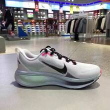 Nike 男鞋VOMERO 18緩震迴彈公路跑步鞋