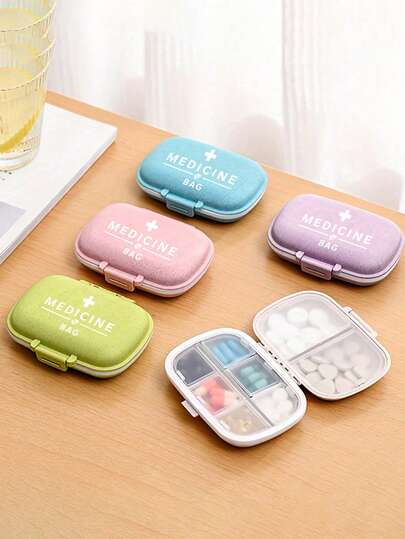 Scatola portatile per pillole, stampata con il testo "Medicine Bag" e motivo a croce, impermeabile, con scomparti, comoda per i viaggi, scatola per pillole quotidiana, compatta e portatile, può essere riposta in tasca o portafoglio, può contenere medicinali, vitamine, unisex, riutilizzabile, organizer per medicinali, scatola per pillole tascabile per conservare vitamine, medicinali, integratori, accessorio essenziale per casa e viaggio