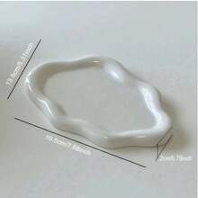 One-Piece Elegant Cloud-Shaped Plastic Tray - Single-Layer Luxury Jewelry & Perfume Display Stand, Elegant Home Living Room Jewelry Tray And Key Storage Table - Perfect Gift For Christmas, Thanksgiving, New Year And Valentine's Day, Suitable For Elegant Storage, Enhancing Space Aesthetics, Also Suitable For Holiday Celebrations. - Multicolor - View 2