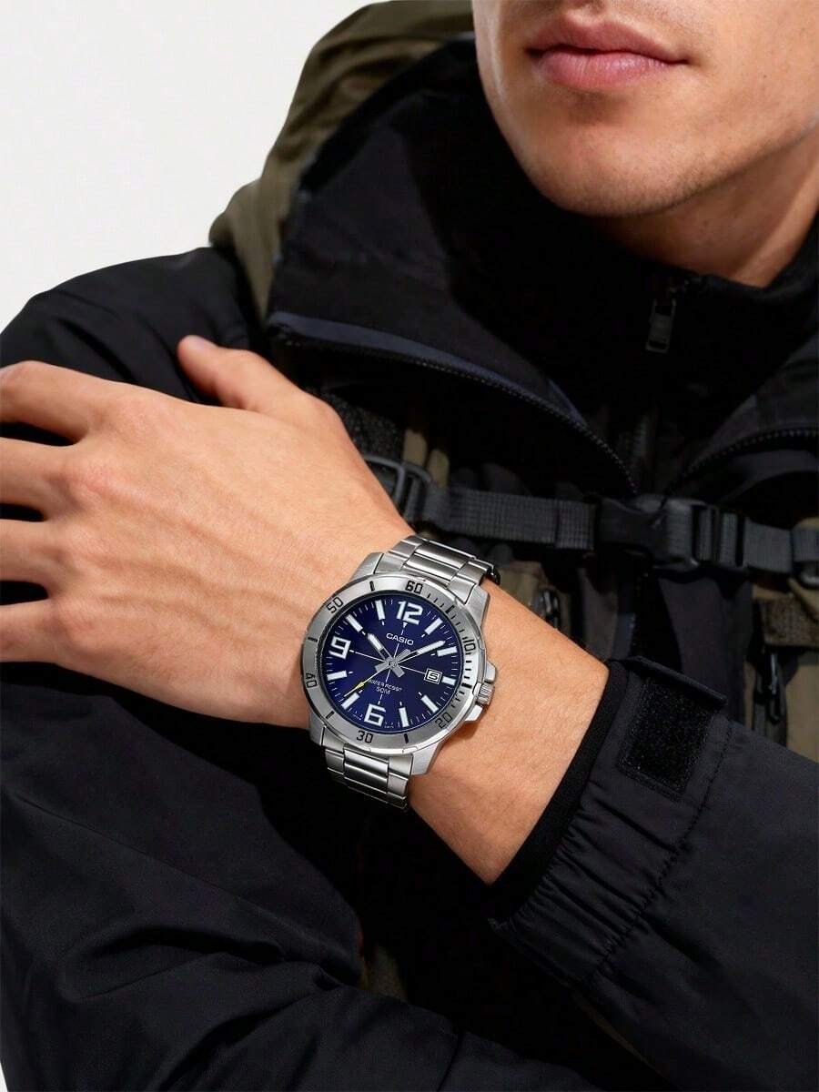 Casio MTP-VD01D-2B Men's Stainless Steel Strap Analog Quartz Watch, Casual Wear Accessory, Gift For Men