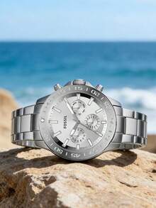 Fossil 男士石英不锈钢三针腕表，不锈钢表壳，50米防水，折叠表扣，商务休闲风格，适合日常佩戴、通勤，也是生日礼物和情人节礼物的理想之选，是送给男友、儿子或父亲的绝佳礼物。 - 銀帶銀盤 - 查看 7