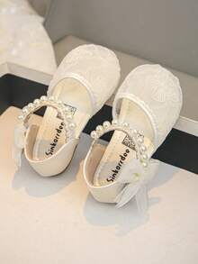 1 Pair Girls New Fashion Elegant Simple Pearl Embroidered Mesh Breathable Handmade Pearl Bow Decor Hook And Loop Soft Non-Slip Flat Princess Sandals, Suitable For Dresses And Piano Performance, All Season