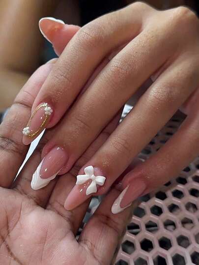 30 st. franska tip akryl press-on naglar medium mandel press-on naglar 3D gyllene linjekonst med vita rosetter dekoration blomdesign minimalistisk y2k-stil glansiga heltäckande lösnaglar för kvinnor och flickor vardagsbruk