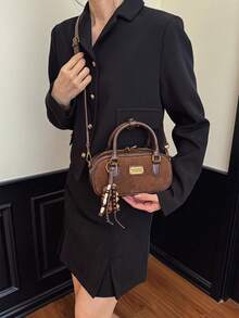 Túi bowling cổ điển dành cho nữ, túi xách đeo chéo thời trang mới với chất liệu cao cấp, túi tote đeo vai dùng cho công sở. - màu nâu - Xem 4
