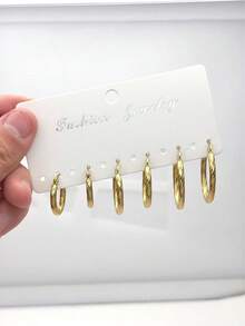 Women's Earrings - Circular Geometric Stainless Steel Studs, Statement Fashion Hoop Earrings, European-Style Studs With Sophisticated Jewelry Appeal, The Perfect Valentine's Gift For Your Female Friend - Gold - View 6