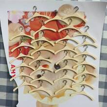 3个/6个/20个/30个迷你木制衣架，木制衣架支架，用于悬挂娃娃衣服，口袋家具模型，微缩生活场景配件，娃娃屋 - 彩色 - 查看 9