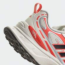 Adidas MTS PRO 低帮跑步鞋，男女通用 - 亮白/一號黑/淺紅 - 查看 8