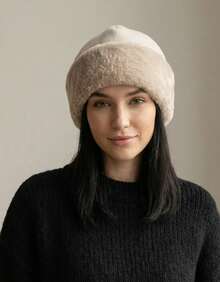 Lilas Inova Women's Winter Plush Beanie, Soft Style, Limited Edition, Casual, Fluffy Polyester Faux Fur, Contrast Beanie, Nightwear, Holiday, Home, Daily, Autumn/Winter - 米色 - 查看 1