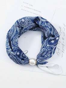 1pc Bandana Magnetic Clasp Scarf, Fashionable Pearl Necklace Feeling Stylish Neckerchief For Women