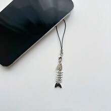 Dây đeo điện thoại phong cách Y2K mới, dễ thương, tối giản, thiết kế trừu tượng hình ngôi sao năm cánh, khung trái tim, kim loại, xương cá, gai cá, phụ kiện điện thoại, mặt dây chuyền túi xách, tương thích với Android và hầu hết các điện thoại thông minh, quà tặng cho mẹ, gia đình, bạn bè, trẻ em, sinh nhật, ngày lễ. - Nhiều màu - Xem 1