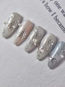 1pc Shiny Silver Snowflake Winter 5D Nail Stickers, Large Shiny Ice Crystal Embossed Nail Decals, Self-Adhesive Nail Art Decorations, Suitable For Christmas Holiday Party And Gifts - Multicolor - View 4