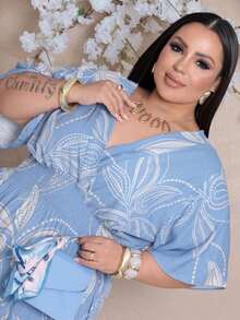 Plus Size Long Dress With V-Neck And Short Sleeves - NV Blue Print - View 4
