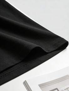 1pc Mens Clothes Paris Lines Print Black TShirt, Unisex Casual Crew Neck Tshirt, Plus Size Men's Clothing 5XL, Lightweight 180gsm Knit Fabric, Machine Washable, For Spring/Summer/Fall, Valentine's Day, Thanksgiving, Christmas - 黑色 - 查看 5