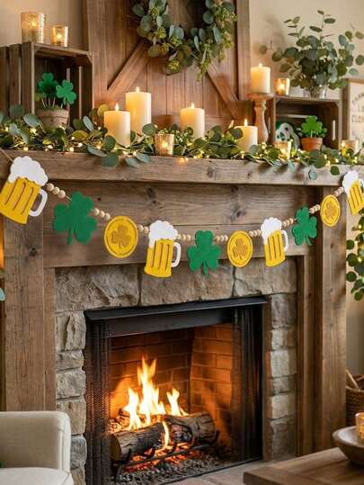 1 Set Felt Clover Bead Wreath Banner, Beer Mug Coin Clover Pattern Design Decor, Suitable For St. Patrick's Day Party, Hanging Green Clover Decor, Multicolor Green And Light Green (Self-Assembly Required)