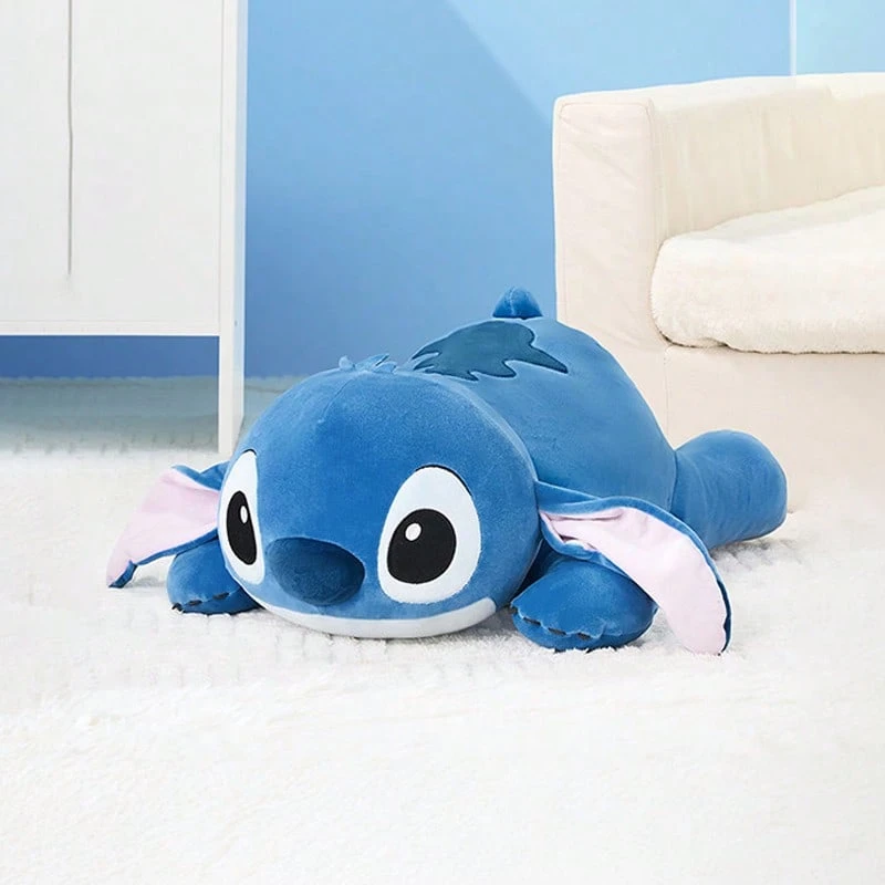 Miniso 1个迪士尼史迪奇系列24英寸毛绒玩偶，经典蓝粉色大耳朵设计，柔软短毛绒材质，适合作为家居卧室枕头或睡眠装饰玩偶 - 藍色 - 查看 1