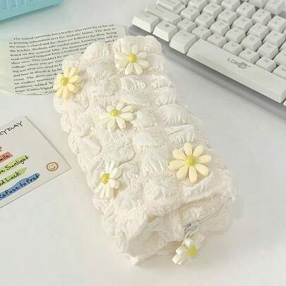 1个雏菊图案铅笔盒，必备配件，可爱图案，顺滑拉链，大容量收纳袋，多功能包，学生必备，符合人体工学的手柄，质感外观，耐刮擦人造革，时尚配色