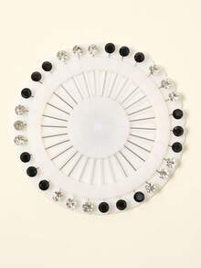 30 件女士多色水钻围巾夹胸针