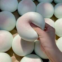 巨型超柔软、慢回弹八味草莓麻糬挤压玩具 - 彩色 - 查看 19