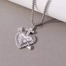 Collar colgante corazón gótico cruz forma alas cerezo pluma cadena suéter eslabones largos halloween cóctel - flecha de corazón - Ver 4