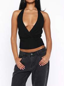 女士深V交叉褶皱腰部和颈部系带细节，无袖颈部系带，修身剪裁，露脐短款，弹性面料，黑色吊带背心，甜美、酷炫、性感女孩风格，适合约会、购物、下午茶、春夏、日常闺蜜聚会、休闲装扮。 - 黑色 - 查看 3