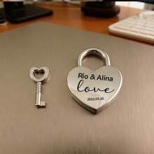 Customized Personalized Engraved Heart Lock - Heart-Shaped Lock With Name Engraving - Gift For Couples, Weddings, Valentine's Day, Anniversary, Mother's Day, Heart Padlock, Heart Cabinet Lock, Mini Small Lock With Key, Luggage Lock, Bag Lock