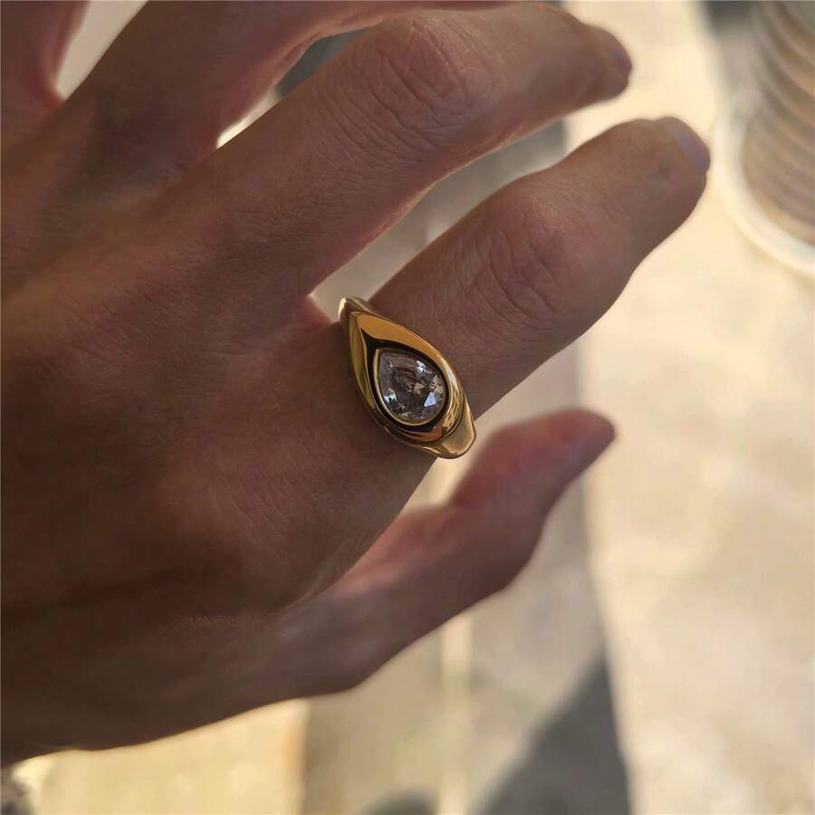 VKHK 1 chiếc nhẫn sang trọng mạ vàng 18K bằng thép không gỉ, đính đá Zirconia lấp lánh hình giọt nước, thích hợp cho nữ giới đeo hàng ngày và trong các dịp cưới hỏi, làm quà tặng. - chiếc nhẫn kim cương - Xem 1