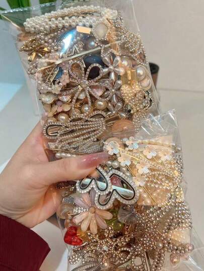 50/24/16/8pcs Set Elegant Faux Pearl Bow Hair Clips, French Style Hair Accessories, Suitable For Daily Wear [Random Mix] Claw Clips, Suitable For School, College, Winter Women's Outfit, Cute Bow Design, Hairpin