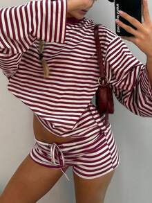 GAOVOT 两件套女士夏季休闲运动撞色条纹圆领长袖上衣和宽松短裤套装 春季 - 紅白色 - 查看 7