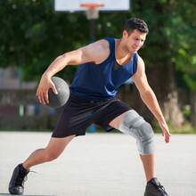 1pc Adjustable Knee Support, Triple Strap Knee Compression Sleeve With Patella Pad And Side Stabilizers, Suitable For Basketball, Weightlifting, Running And Fitness