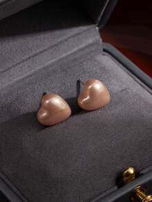 1pair Retro Minimalist Red Heart Earrings, Suitable For Daily And Party Wear