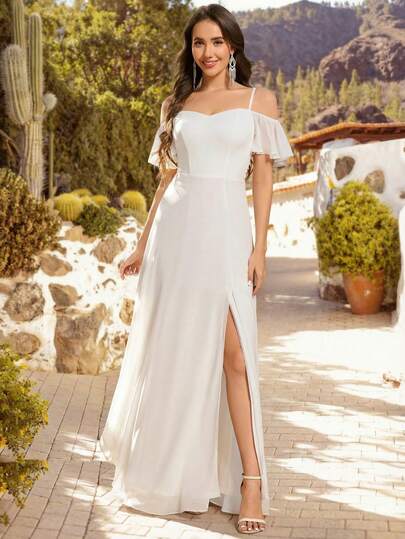 EVERPRETTY 优雅露肩白色雪纺伴娘礼服，适合婚礼和毕业典礼等春季场合。