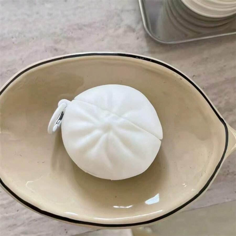 可爱硅胶饺子造型保护套，带钥匙扣，兼容苹果第一代和第二代充电盒