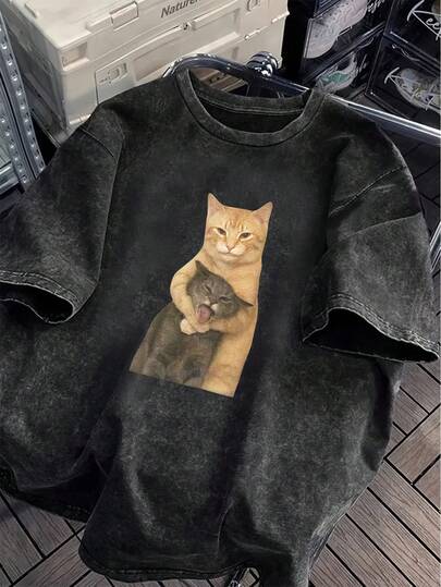 趣味猫咪印花短袖T恤，可爱个性化小批量设计上衣，大码女式T恤，水洗棉T恤，大码休闲日常穿着，雪花图案面料，大码舒适圆领休闲上衣，复古做旧T恤，大码女装，春夏服装