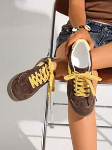 Women's Casual Sneakers, New Round Toe Lace-Up Small White Shoes, Plus Size Sports Shoes, Flat, European And American Imported - Yellow - View 6