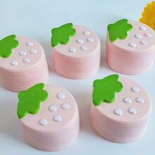 热门PU慢回弹草莓慕斯蛋糕软萌减压玩具，粘性柔软挤压玩具，学生适用 - 彩色 - 查看 5