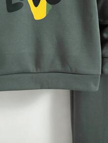 Bộ 2 món cho bé trai tuổi teen, gồm áo hoodie và quần dài in chữ, kiểu dáng thường ngày, có lớp lót giữ nhiệt, thích hợp cho mùa thu/đông. - Màu xám đen - Xem 7